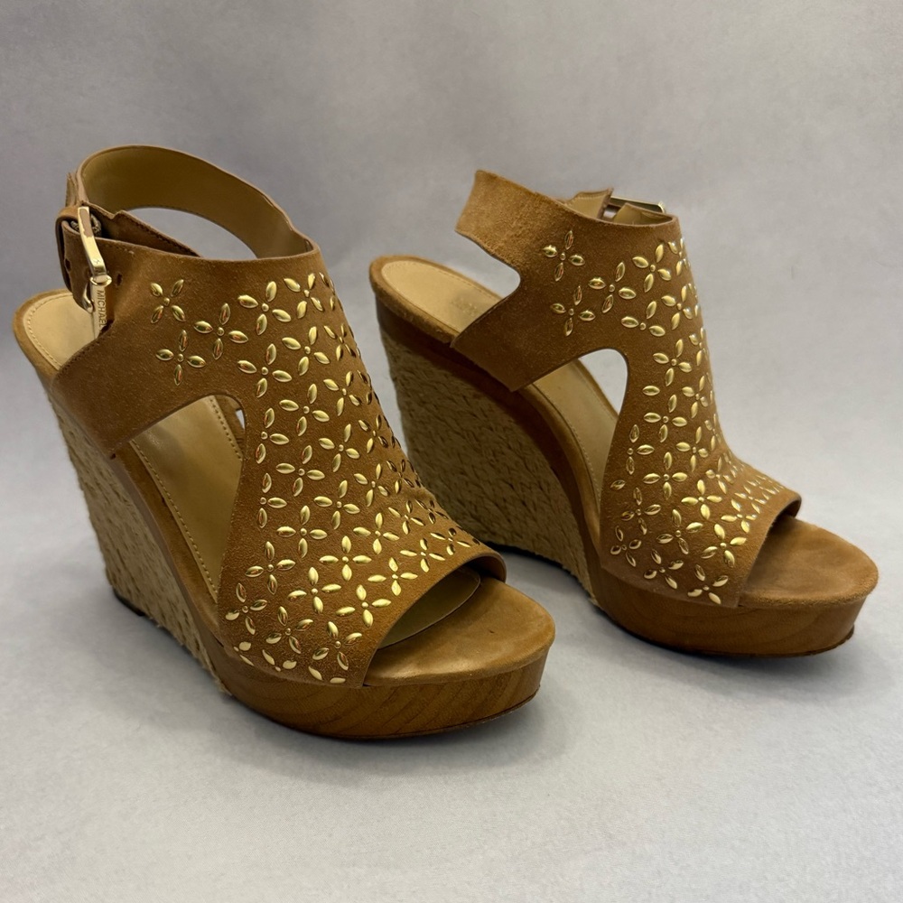 Michael Kors Tan Suede Studded Wedge Sandals Peep Toe Platform 6